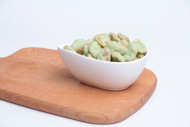 Wasabi Rasa Dilapisi Renyah Kering Fava Beans Snack Foods Sampel Tersedia
