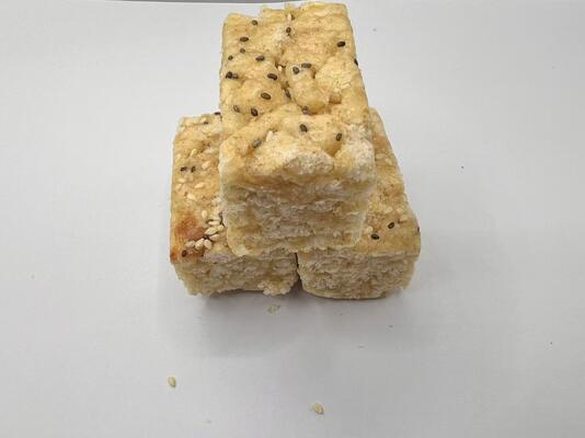 Saqima Pastry Tradisional Cina Madu Sarapan Ringan Renyah Tidak ada rasa buatan Baik untuk limpa & perut