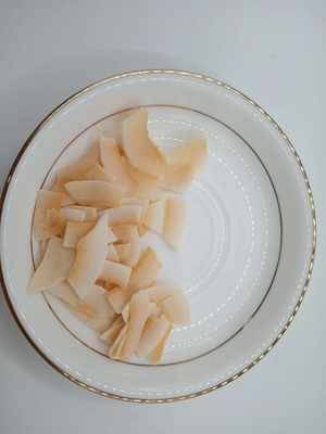 Serpihan kelapa asli