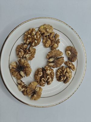 Premium Panggang Unsalted Walnut Kernels