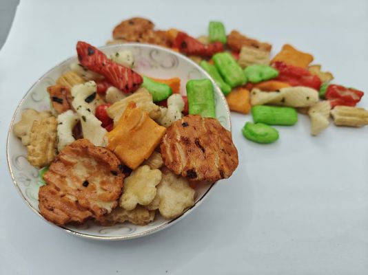 Original Customized Aroma Campuran Keker Nasi Variety Pack Bulk Packaging Dengan Bahan Minyak