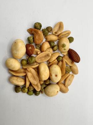 Campuran Camilan Sehat Tersedia dalam Berbagai Pilihan Kemasan Kantong Grosir Kantong Ritel Toples PET OEM Dalam 25 Hari