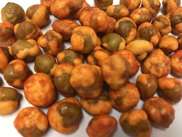 Sriracha Green Pedas Panggang Green Peas Produk Organik OEM Pet Jar Packing