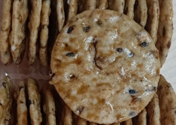 No Coloring Sesame Soy Sauce Flavour Roasted Rice Crackers Camilan renyah segala usia